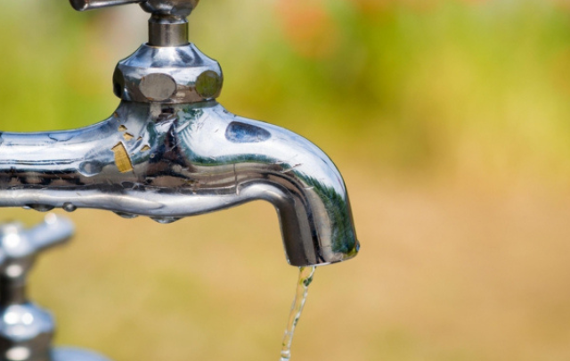 قابس: مطالبة بحل جذري لظاهرة الانقطاع المتكرر لمياه الشرب