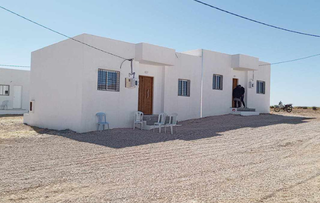 قابس: تسليم مفاتيح 30 مسكنا اجتماعيا بعمادة زريق الغندري من معتمدية مارث لمالكيها