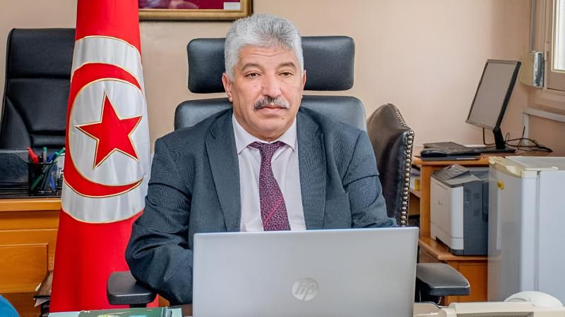 وزير التشغيل يعاين ظروف الإقامة والإعاشة في الوحدة الجهوية للمبيت والمطعم بأريانة