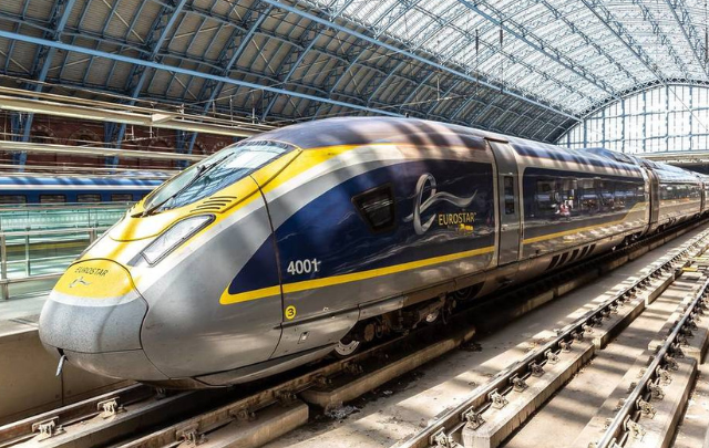 باريس: تعطل حركة القطارات بسبب قنبلة من الحرب العالمية الثانية 