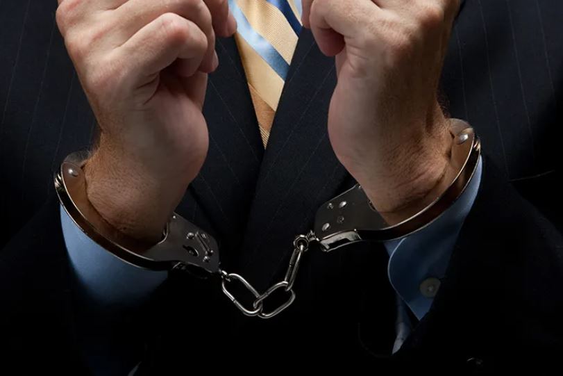 نابل: الاحتفاظ بموظف عمومي في منزل تميم من أجل اختلاس أموال عمومية   