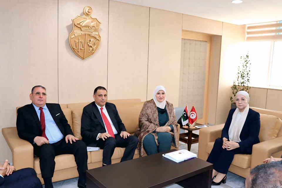 دعم التعاون القضائي محور لقاء وزيرة العدل بوكيل وزارة العدل لشؤون الدّيوان والمحاكم والنيابات بليبيا