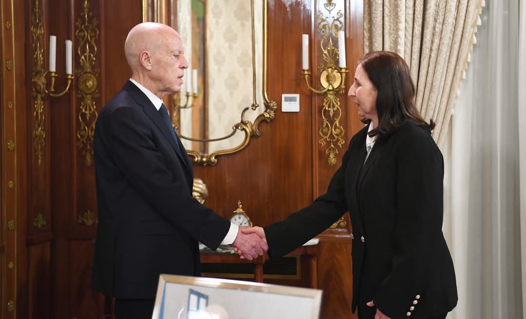 رئيس الدولة يعين سارة الزعفراني الزنزري رئيسة جديدة للحكومة