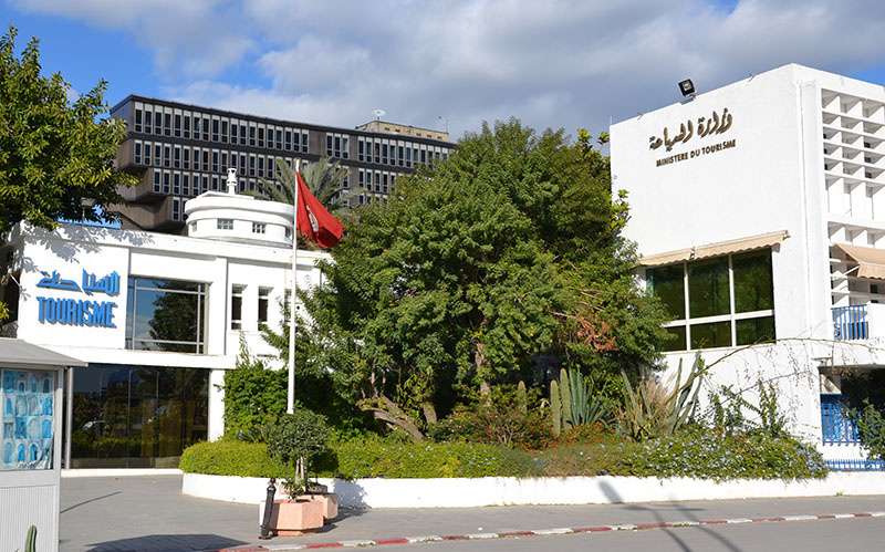    وزارة السياحة تطلق حملة الاشهار الوطني الموجهة للأسواق السياحية الأوروبية تحت شعار "عيش اللحظة.. عيش لحظة تونس