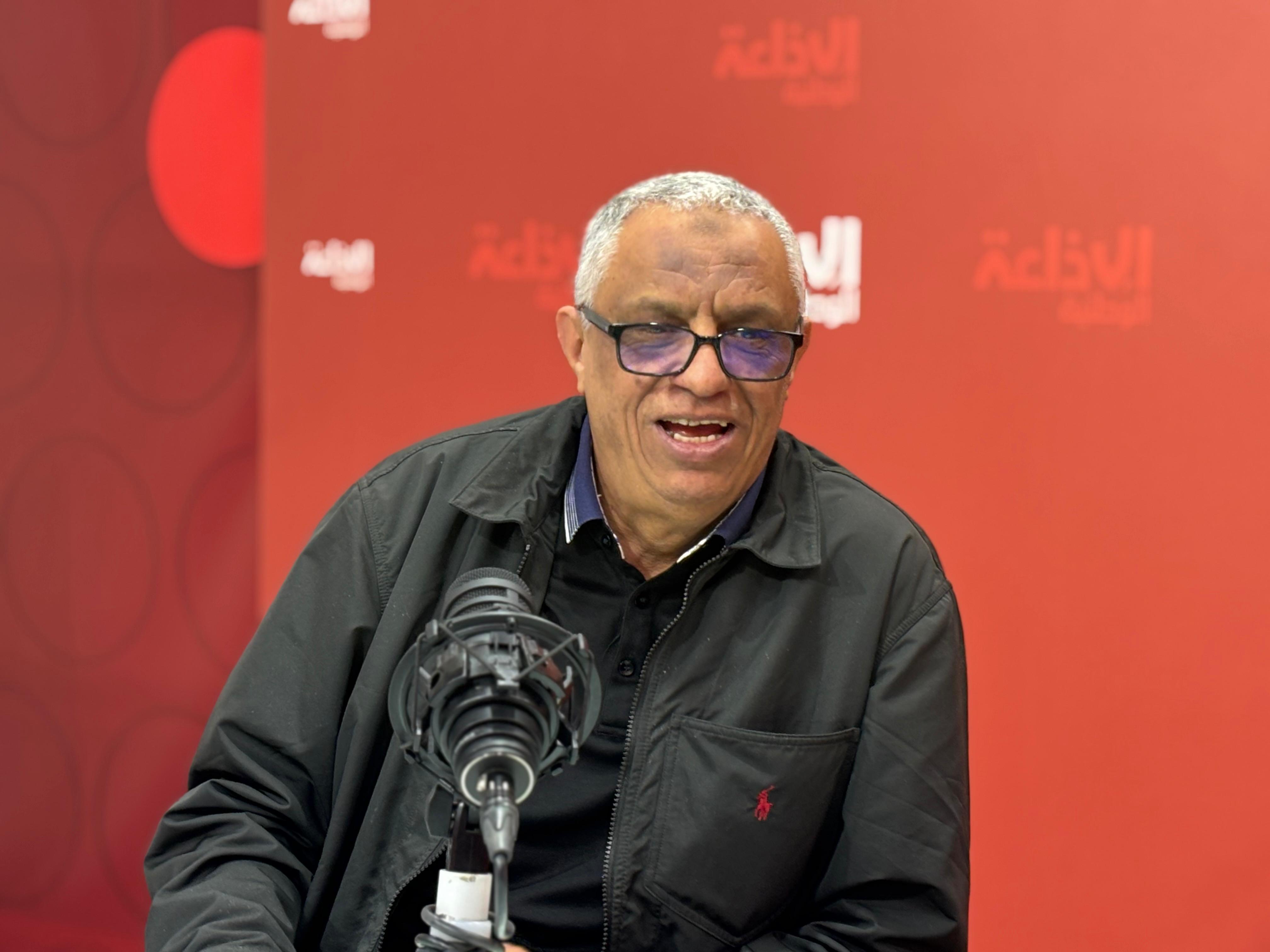الأمين العام للإتحاد التونسي للتاكسي الفردي محمد علي العرفاوي: قرابة ألفي سيارة تاكسي مزيفة تسير في الطرقات حاليا وتم ضبط العديد منها بأرقام وعدادات مدلّسة