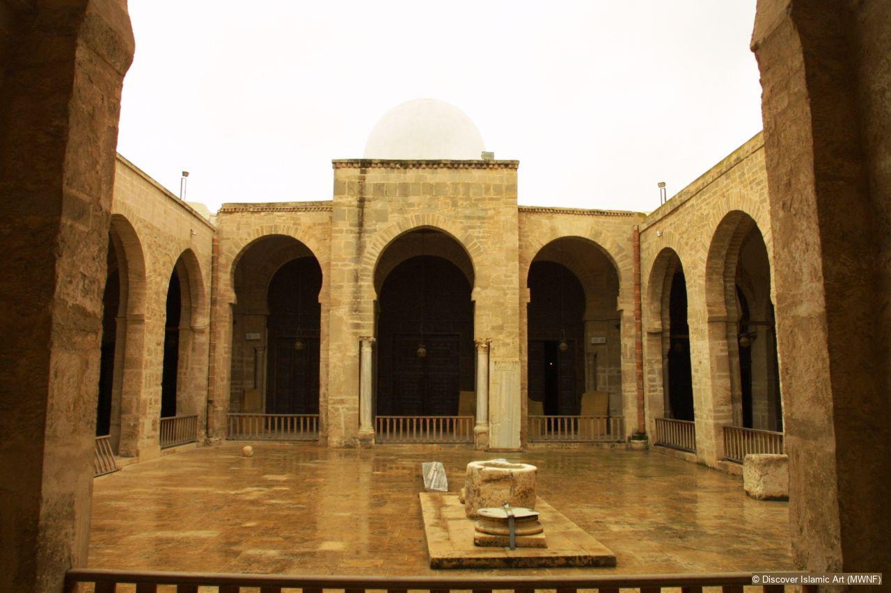 صفاقس: تكريم 40 متفوقا على مستوى جهوي في المسابقات القرآنية