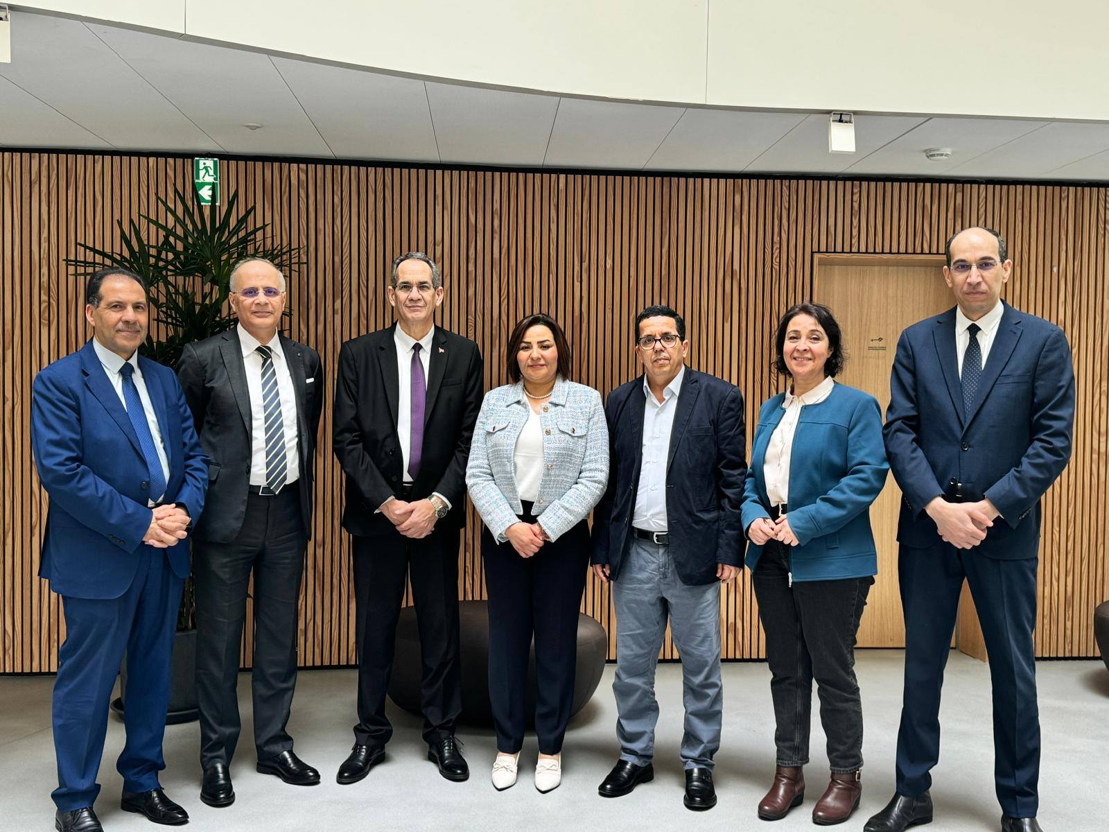 وزير التعليم العالي يتابع سير العمل بدار تونس بباريس ويشدد على توفير الخدمات لفائدة الطلبة وأبناء الجالية بالخارج