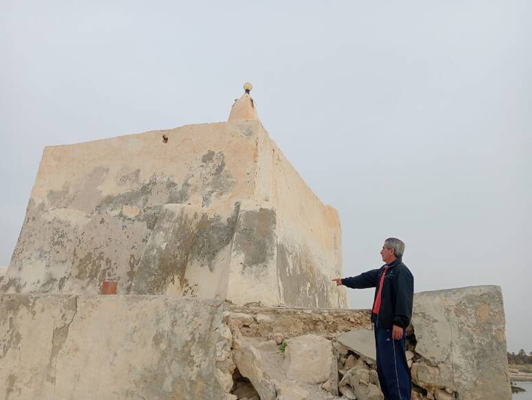 مدنين: تدخل اولي بجامع سيدي جمور المدرج ضمن لائحة التراث العالمي لليونسكو لإزالة احد الجدران ايل للسقوط