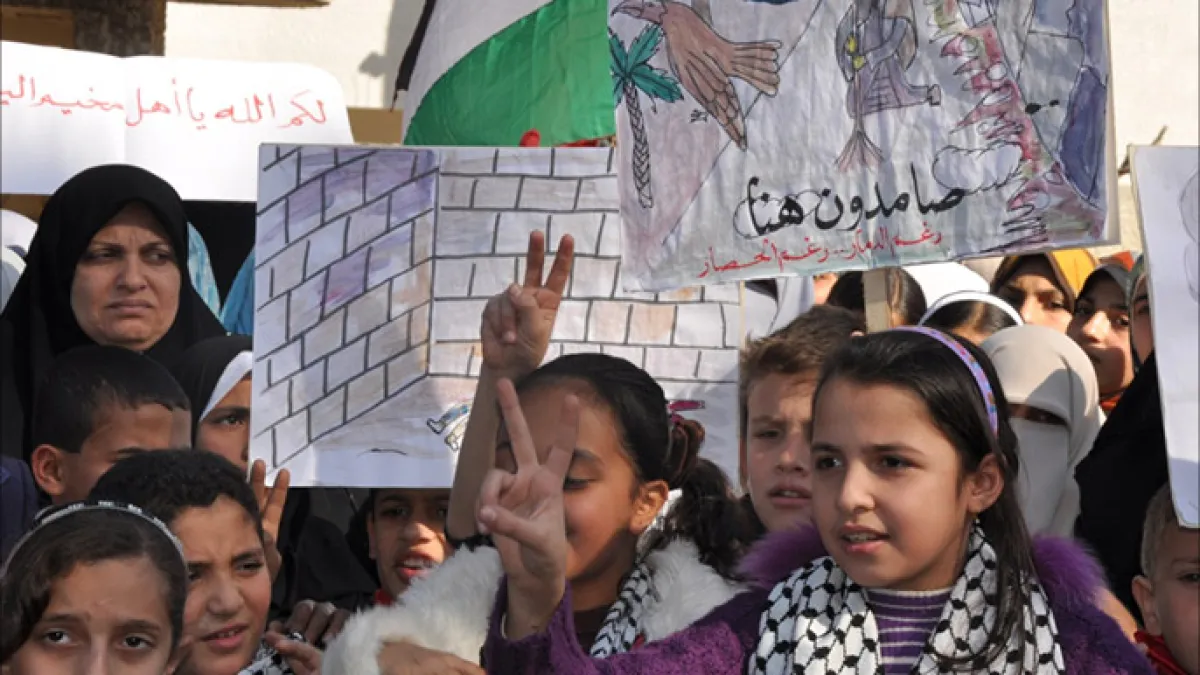 وقفات تضامنية في عدة مدن مصرية رفضا لمخططات تهجير أهالي غزة