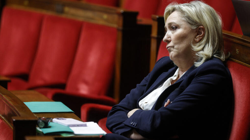 فرنسا: منع مارين لوبان من الترشح للانتخابات بعد إدانتها باختلاس أموال عامة