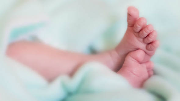 عدد المواليد في إيطاليا يسجل مستوى قياسيا متدنيا