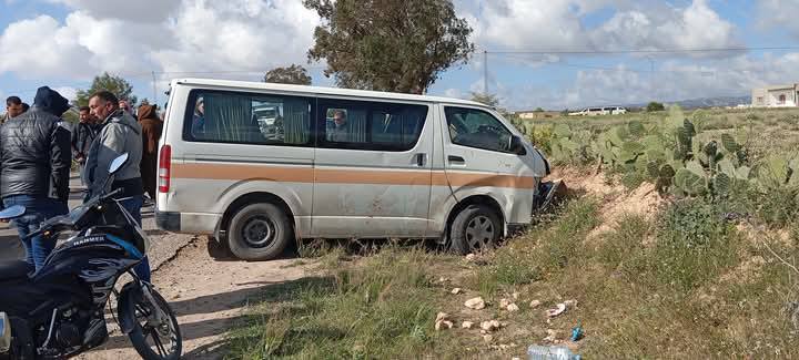 القيروان: إصابة 16 شخصا في حادث مرور