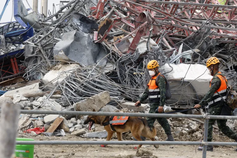 عدد قتلى زلزال ميانمار يتجاوز 3000 وتوقعات بأمطار غزيرة قد تعرقل جهود الإنقاذ