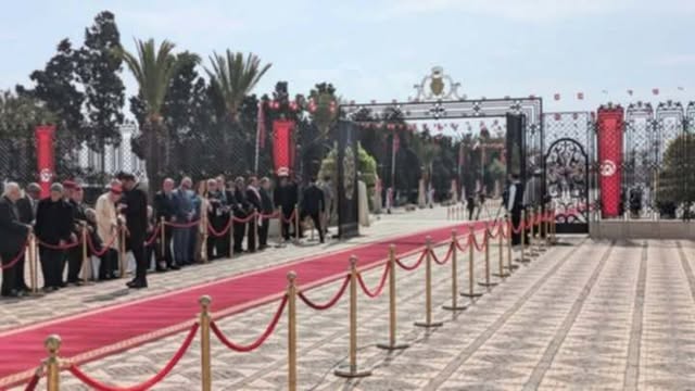 المنستير: رئيس الجمهورية يشرف على إحياء الذكرى 25 لوفاة الزعيم الراحل الحبيب بورقيبة