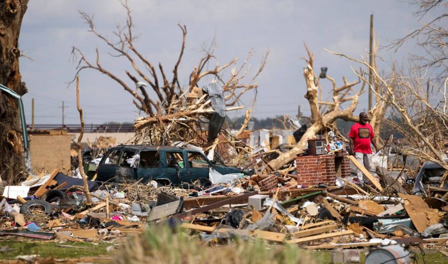 الولايات المتحدة.. 17 قتيلا على الأقل إثر عواصف شديدة