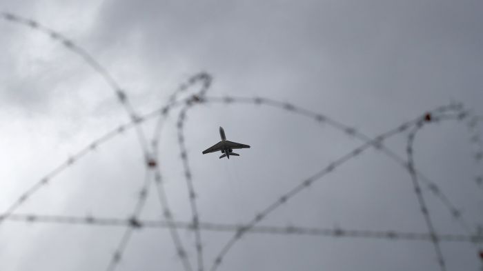 الجزائر تقرر غلق مجالها الجوي أمام مالي