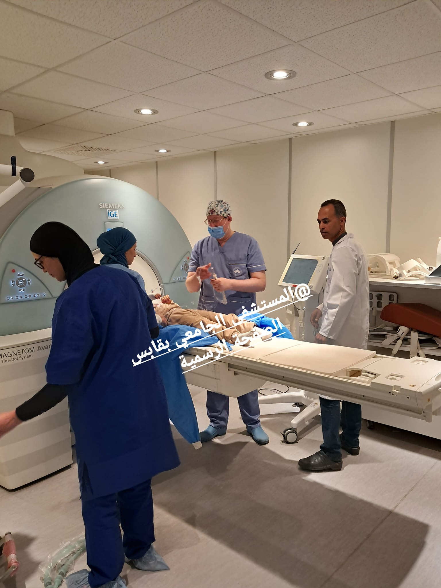 المستشفى الجامعي بقابس: دعم وحدة التصوير بالرنين المغناطيسي بجهاز جديد