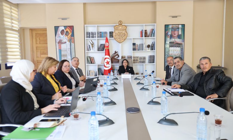 جلسة عمل لمتابعة آخر الاستعدادات لتنظيم الدورة 39 لمعرض تونس الدولي للكتاب