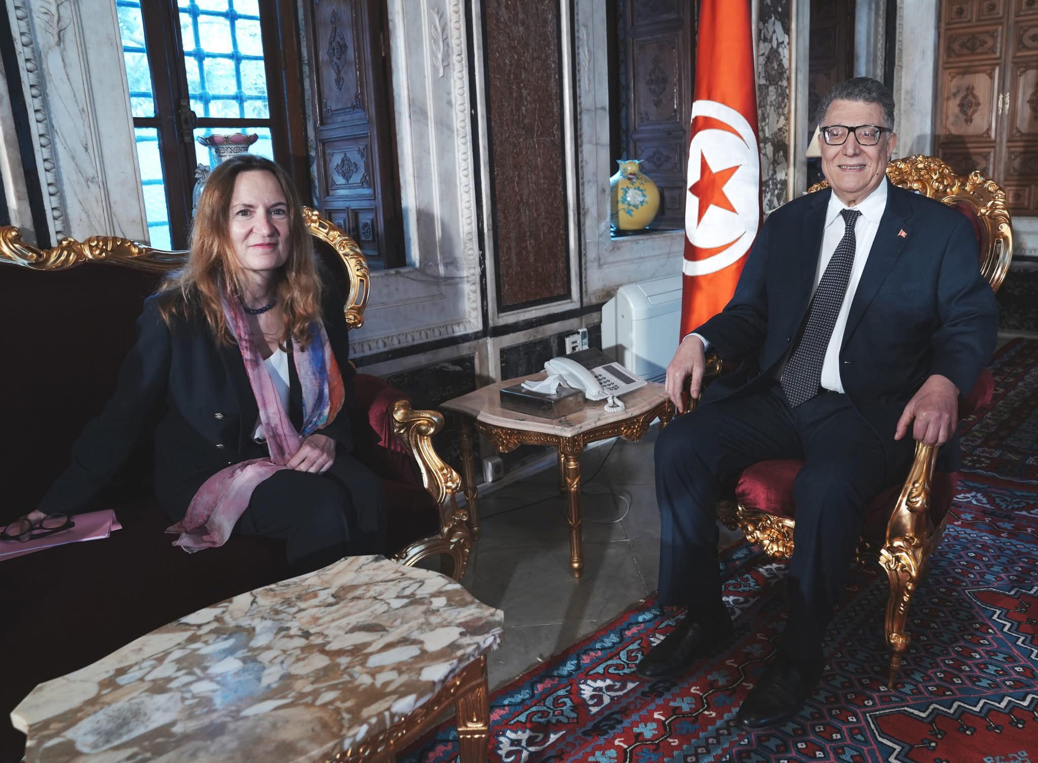 التعاون الثنائي والعلاقات البرلمانية والهجرة غير النظامية أبرز محاور لقاء رئيس البرلمان بسفيرة فرنسا لدى تونس