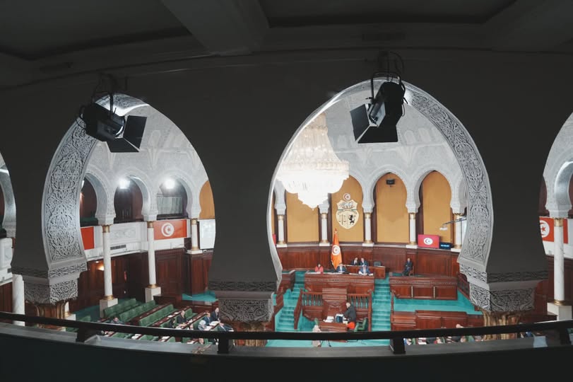 في ذكرى 9 أفريل: البرلمان يؤكد أهمّية استبطان كلّ القيم التي دافع عنها الثّوار والاقتداء بوطنيّنهم المخلصة