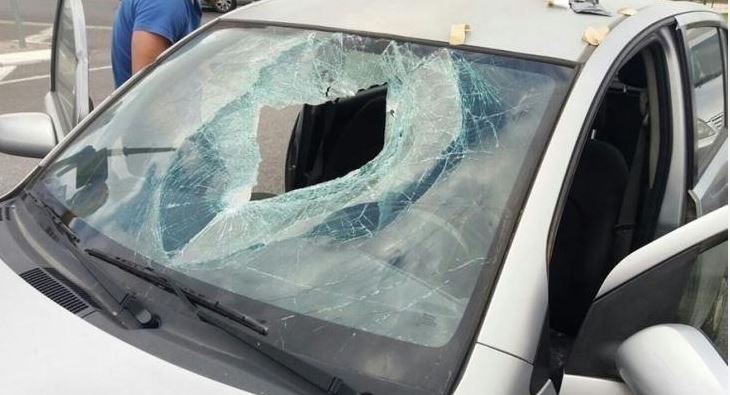 المهدية: القبض على شخص رشق سيارة بالحجارة وتسبب في إصابة قاصر بنزيف حاد