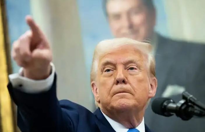 مسؤول أمريكي: فرض رسوم جمركية على الإلكترونيات وارد