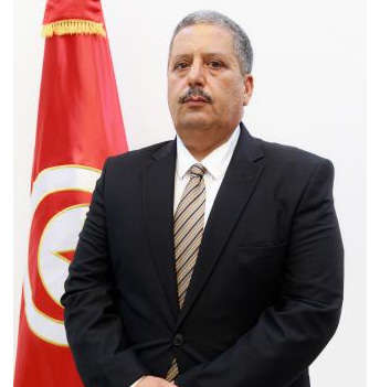 وزير التربية في تصريح لاذاعة الشباب  :  لم نمنع دخلة الباك سبور بل دعونا الى تاطيرها 