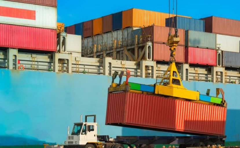 منظمة التجارة العالمية تخفض توقعاتها لنمو التجارة في 2025