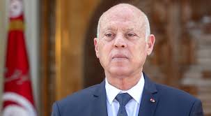 رئيس الجمهورية يقوم بزيارة غير معلنة فجر اليوم الى معتمدية المزونة من ولاية سيدي بوزيد و يستمع الى مشاغل الاهالي
