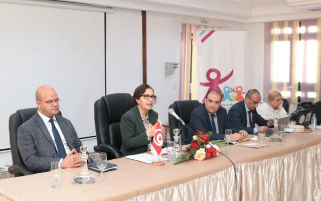 وزيرة الاسرة تدعو في ندوة المديرين الى احكام متابعة مشاريع البنية التحتية للوزارة