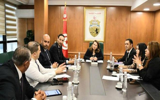 المصادقة على ملفات 10 مؤسسات للانتفاع بامتياز تكفل الدولة بالفارق بين النسبة الموظفة على قروض وتمويلات الاستثمار