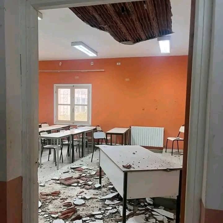 سليانة: سقوط جزء من سقف أحدى قاعات التدريس بالمعهد العالي للدراسات التكنولوجية دون تسجيل أية اصابات