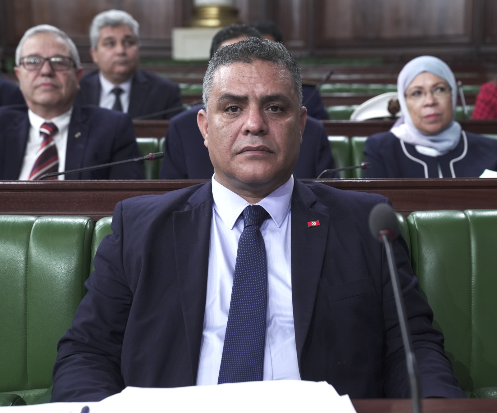 وزير الدّاخلية في البرلمان: الوزارة بصدد مراجعة مجلّة الجماعات المحلّية وإلغاء جهاز الشرطة البيئيّة لا يعني توقف البلديّات عن القيام بمهامّها