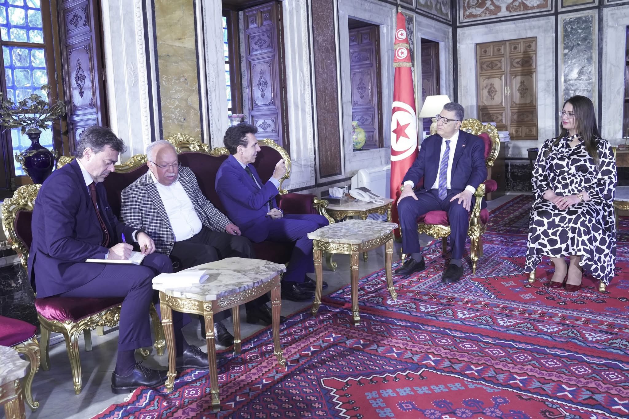 سبل دعم علاقات التعاون بين تونس والاتحاد الأوروبي محور لقاء بين رئيس البرلمان وسفير الاتحاد الأوروبي بتونس