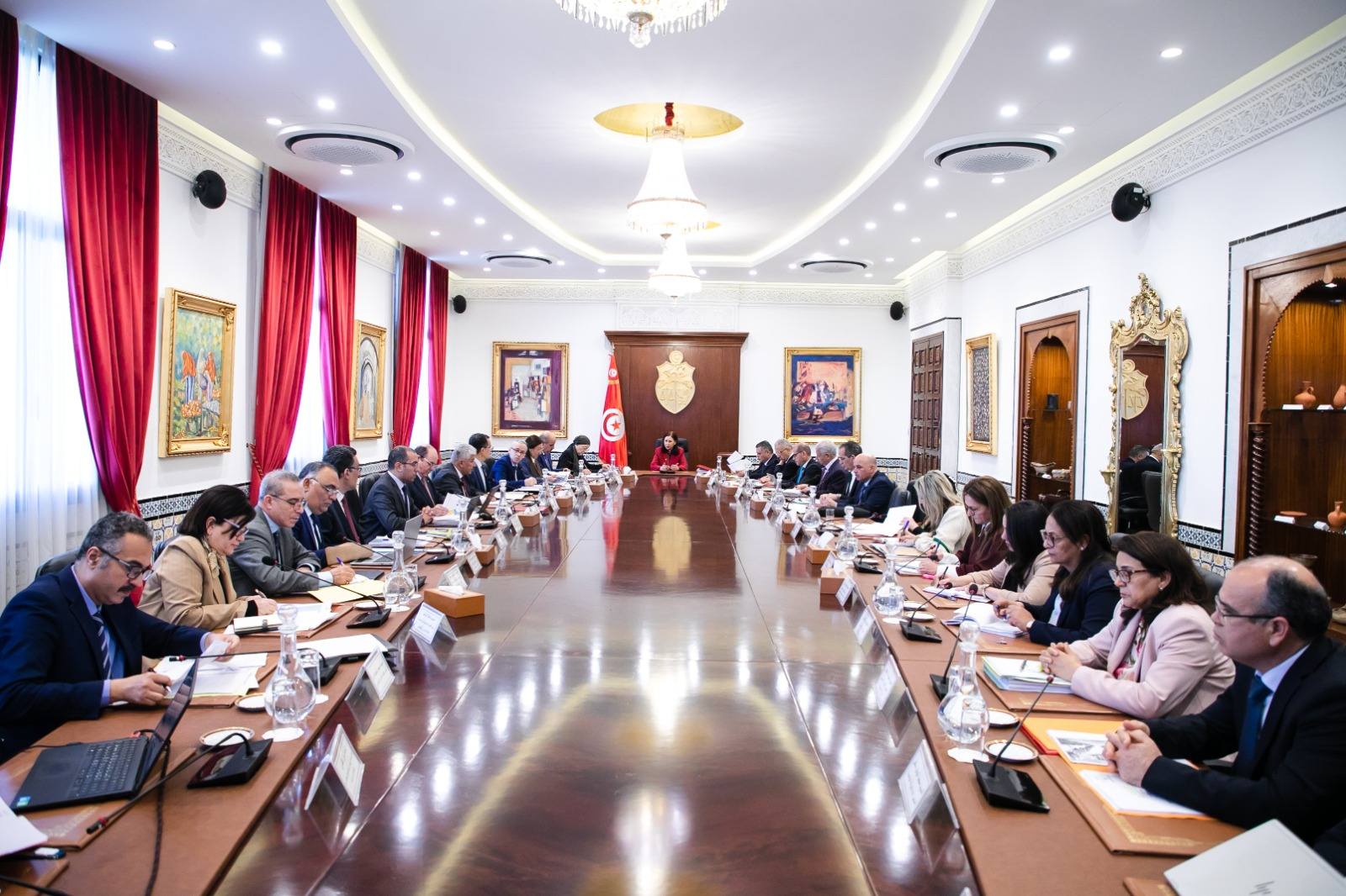 دفع النشاط السياحي محور مجلس وزاري مضيّق