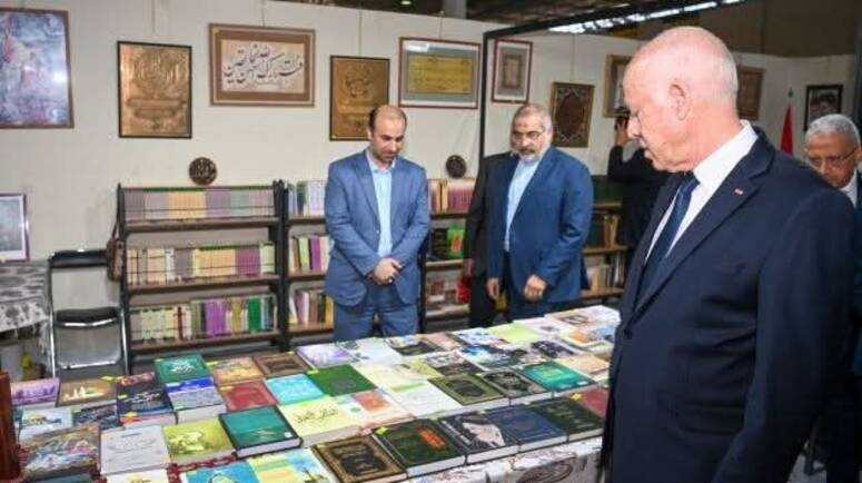 سعيد يشرف على افتتاح الدورة 39 من معرض تونس الدولي للكتاب