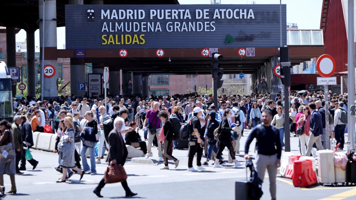 بدء عودة التيار الكهربائي تدريجيا في إسبانيا والبرتغال