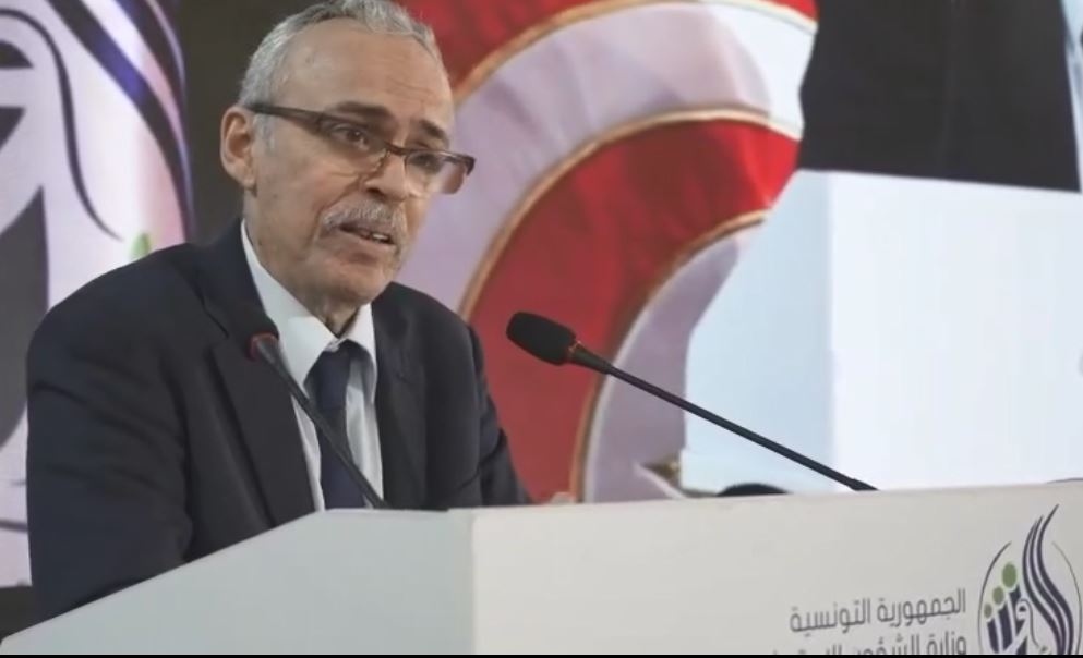 وزير الشؤون الاجتماعية يؤكد العمل على تطوير جملة من التشريعات لضمان مستوى لائق في مجال تشغيل العمال