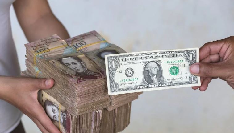 حجز عملة أجنبية مدلسة بحوزة شخص ببن عروس