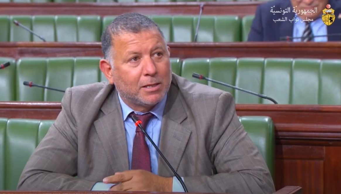 النائب نبيل الحامدي: "لن نتخلّى عن إلغاء المناولة"