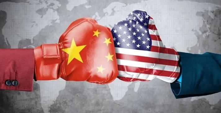 مساعد لترامب: الصين تتطلع إلى إعادة التوازن للعلاقات التجارية مع أمريكا