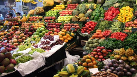 تتميز بوفرة المنتوجات الفلاحية وانخفاض أسعارها: مسؤول بوزراة التجارة يؤكد دخول فترة المواسم الفصلية