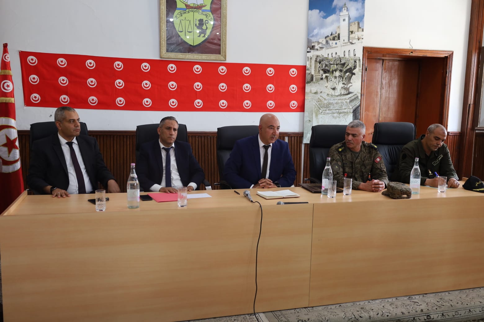 رئيس مؤسسة فداء يستمع إلى مشاغل أولي الحق من عائلات شهداء الاعتداءات الارهابية بولاية الكاف