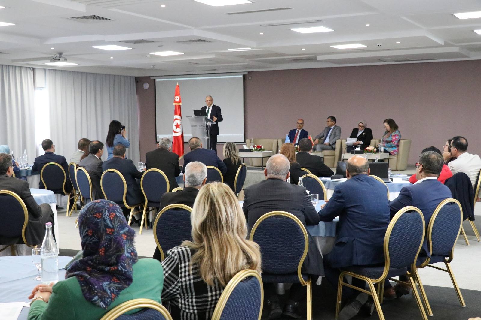 اختتام الندوة الأولى للمديرين الجهويين للصحة