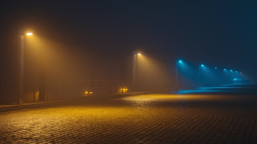 طقس الليلة: سحب عابرة بأغلب المناطق مع ظهور ضباب محلي آخر الليل