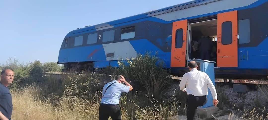 حريق في غرفة محرك قطار سوسة - تونس