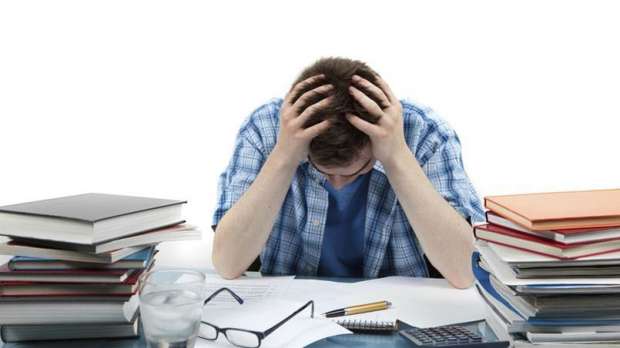 الاستعداد النفسي والذهني للامتحانات...التفاصيل مع المختصة في علم النفس مريم بن جمعة 