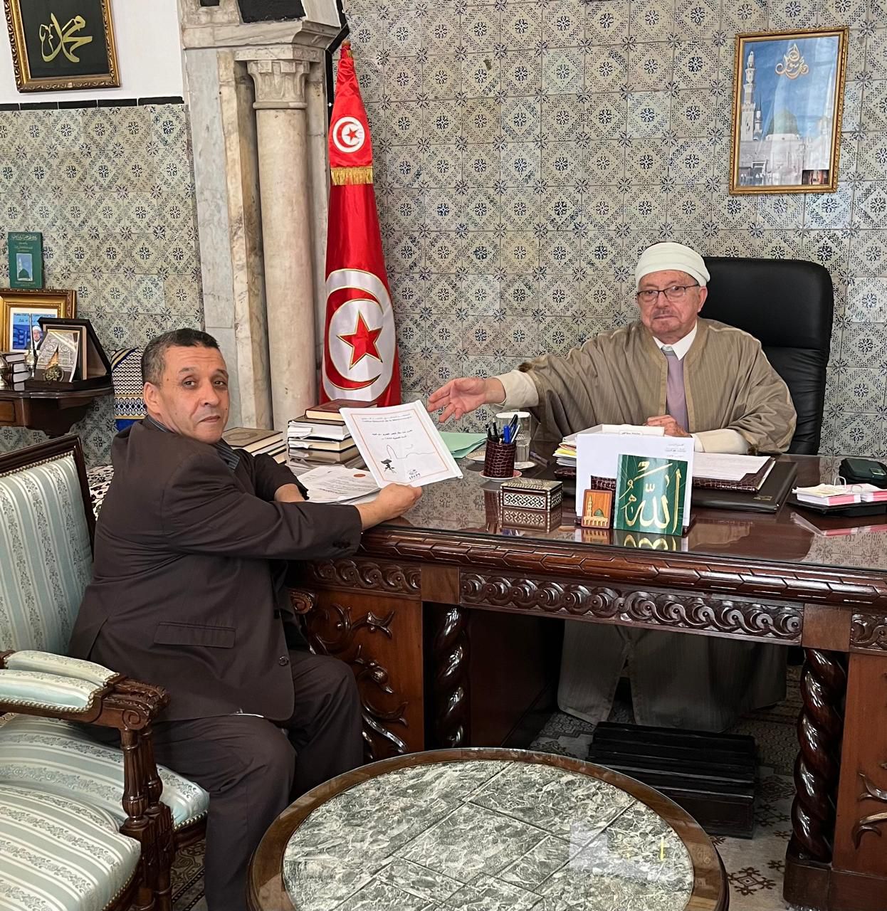 مفتي الجمهوريّة يتسلّم من معهد الرصد الجوي تقريرا حول المعطيات الفلكية الخاصّة برصد هلال شهر ذي الحجة