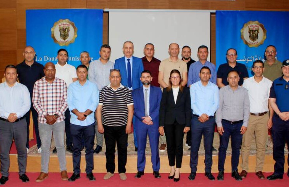 ضباط وأعوان من مختلف المكاتب الحدودية والمختصة للديوانة يتلقون تدريبا في مجال التصدي لتهريب المخدرات