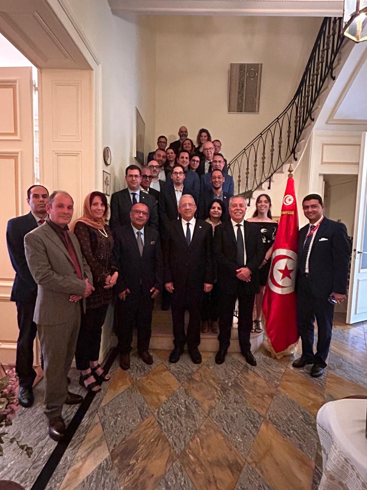 كفاءات تونسية في سويسرا تعرض أفكارًا لتطوير الصحة والاستثمار في تونس